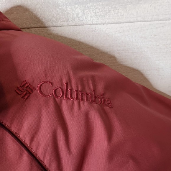 Columbia Dark Coral and White Fleece Lined Winter Coat Size L - Picture 3 of 9